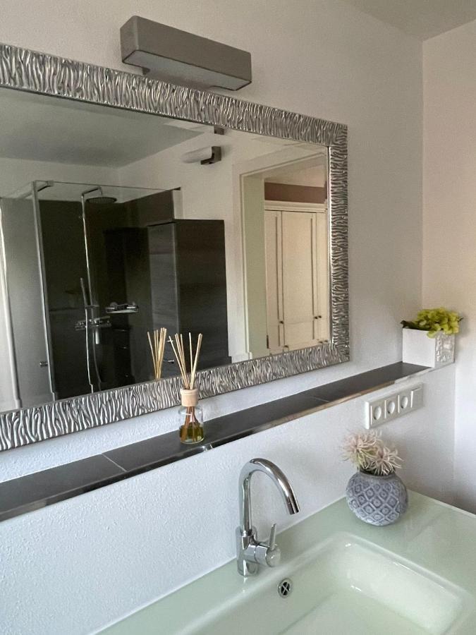 Appartement le cadeau à Wincheringen Extérieur photo